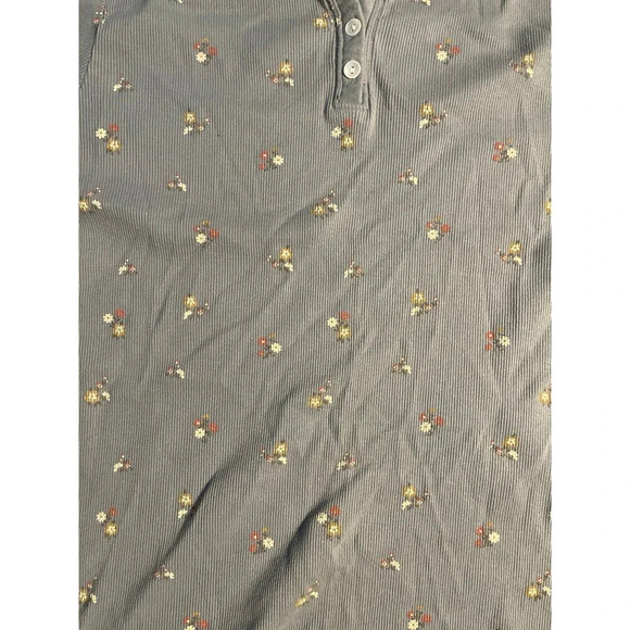 Natural Reflections Floral Long Sleeve - Picture 4 of 5